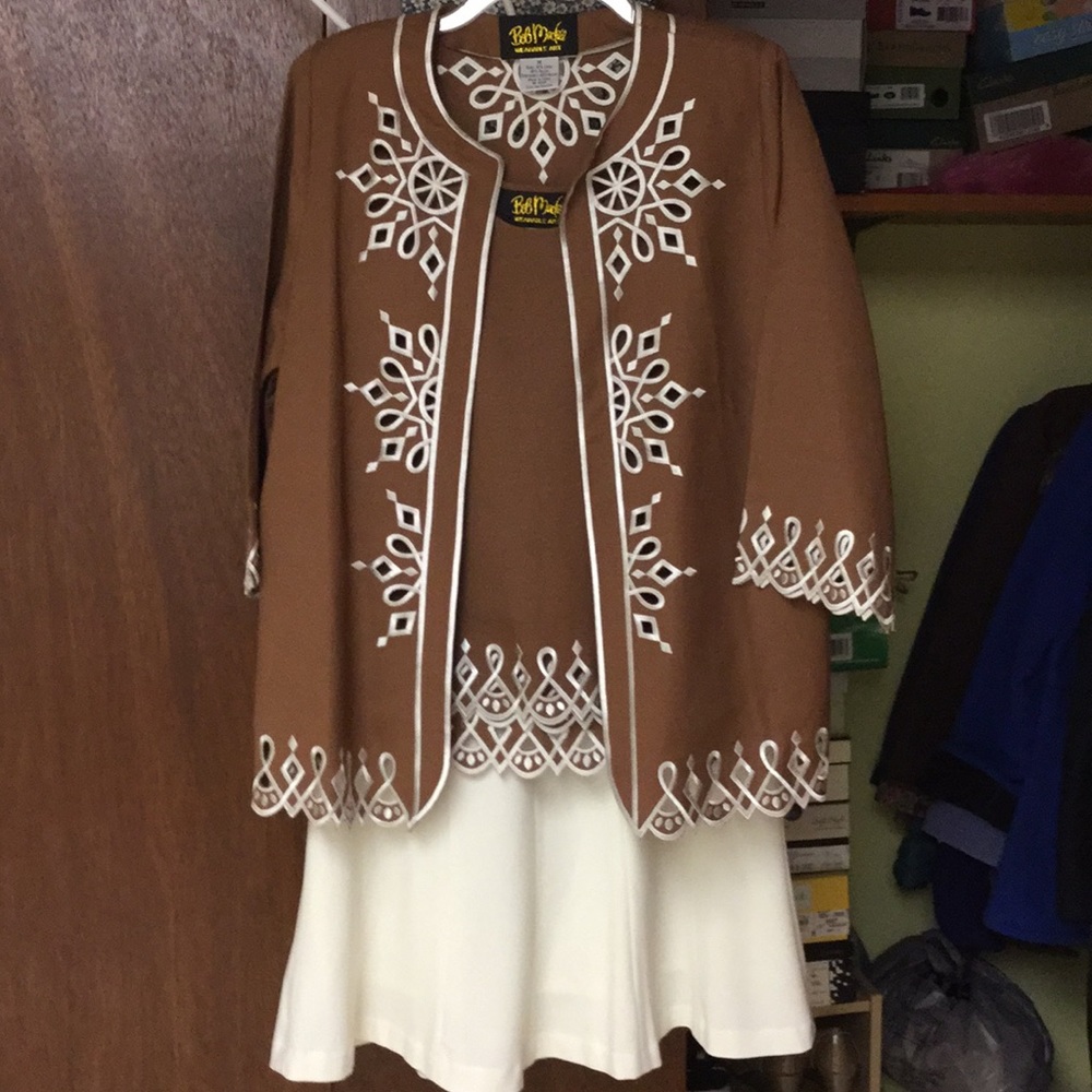 Bob Mackie Jacket/Tank and Dialogue Skirt
